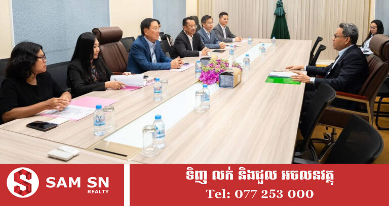 អ្នកឧកញ៉ា វិញ ហួរ បង្ហាញស្ថានភាពឧស្សាហកម្មផលិតស៊ីម៉ងត៍នៅកម្ពុជាជូ​នឯកឧត្តម ហ៊ាន សាហ៊ីប