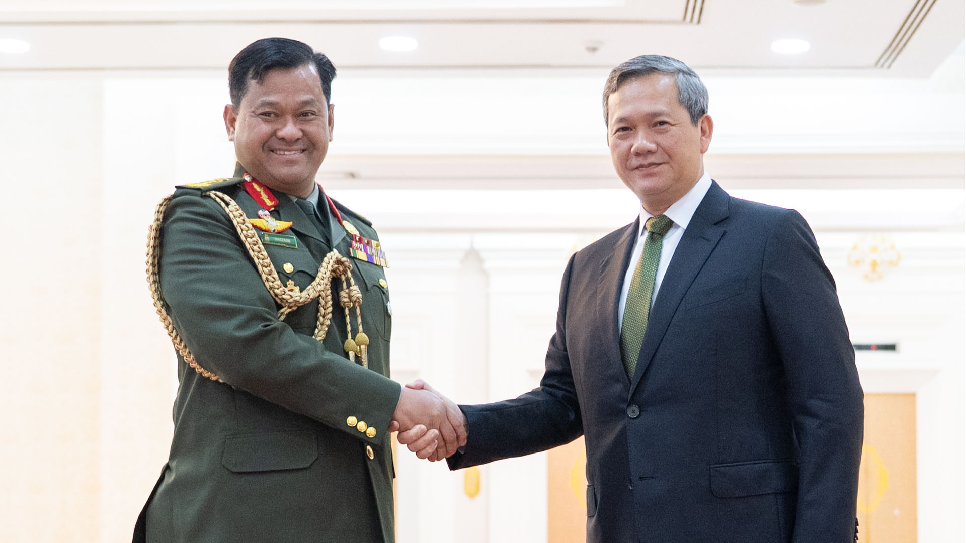 ព្រុយណេ ប្តេជ្ញាបន្តពង្រីកទំនាក់ទំនងនិងកិច្ចសហប្រតិបត្តិការលើវិស័យយោធាជាមួយកម្ពុជា