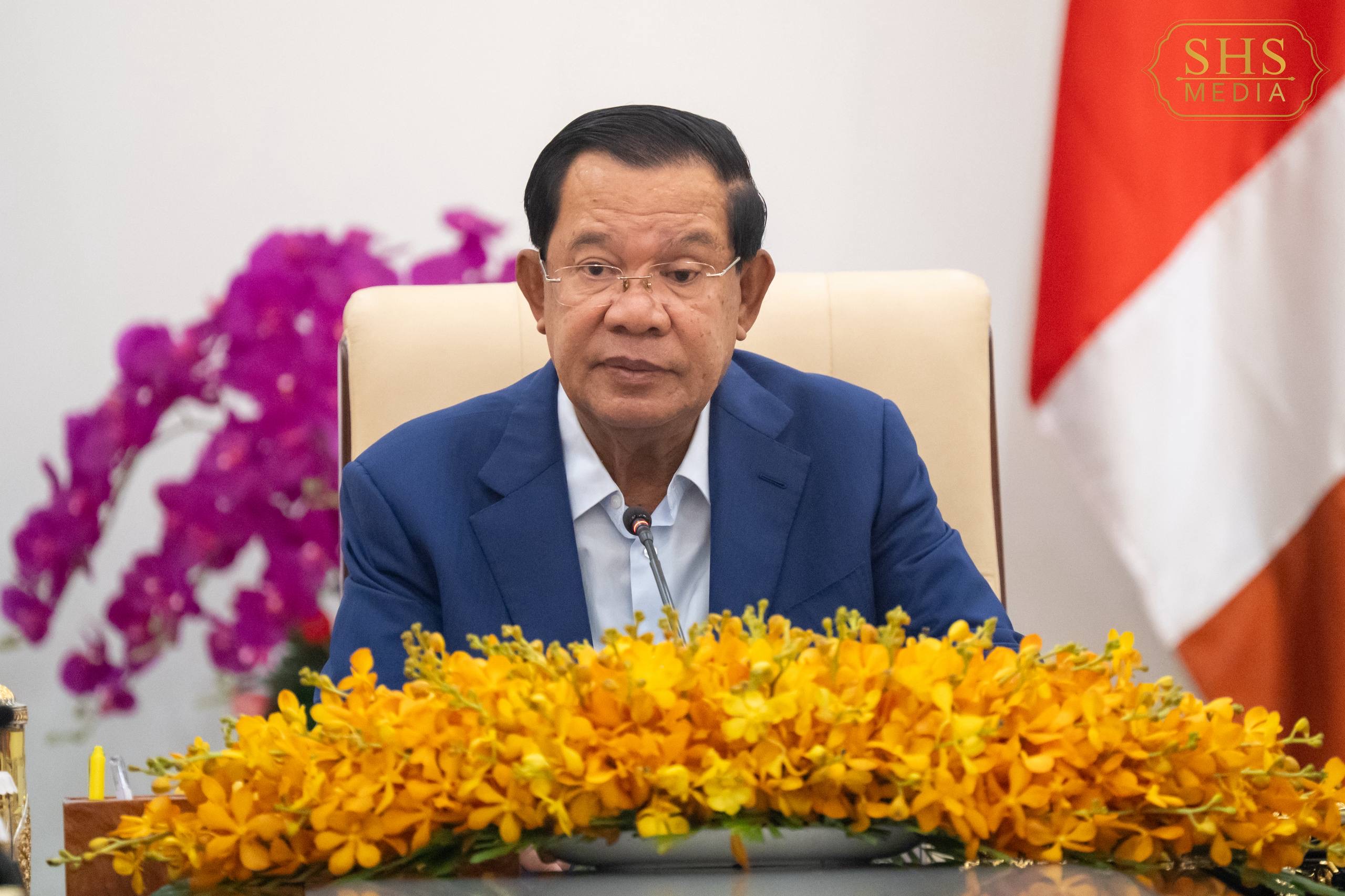 សម្តេចតេជោ ហ៊ុន សែន ជួបសំណេះសំណាលជាមួយ ក្រុមការងារគណបក្សប្រជាជនកម្ពុជាប្រចាំរដ្ឋអូរីហ្គិន 